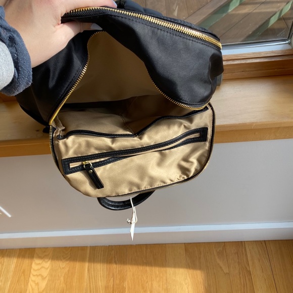 Allancia Backpack - Picture 4 of 6